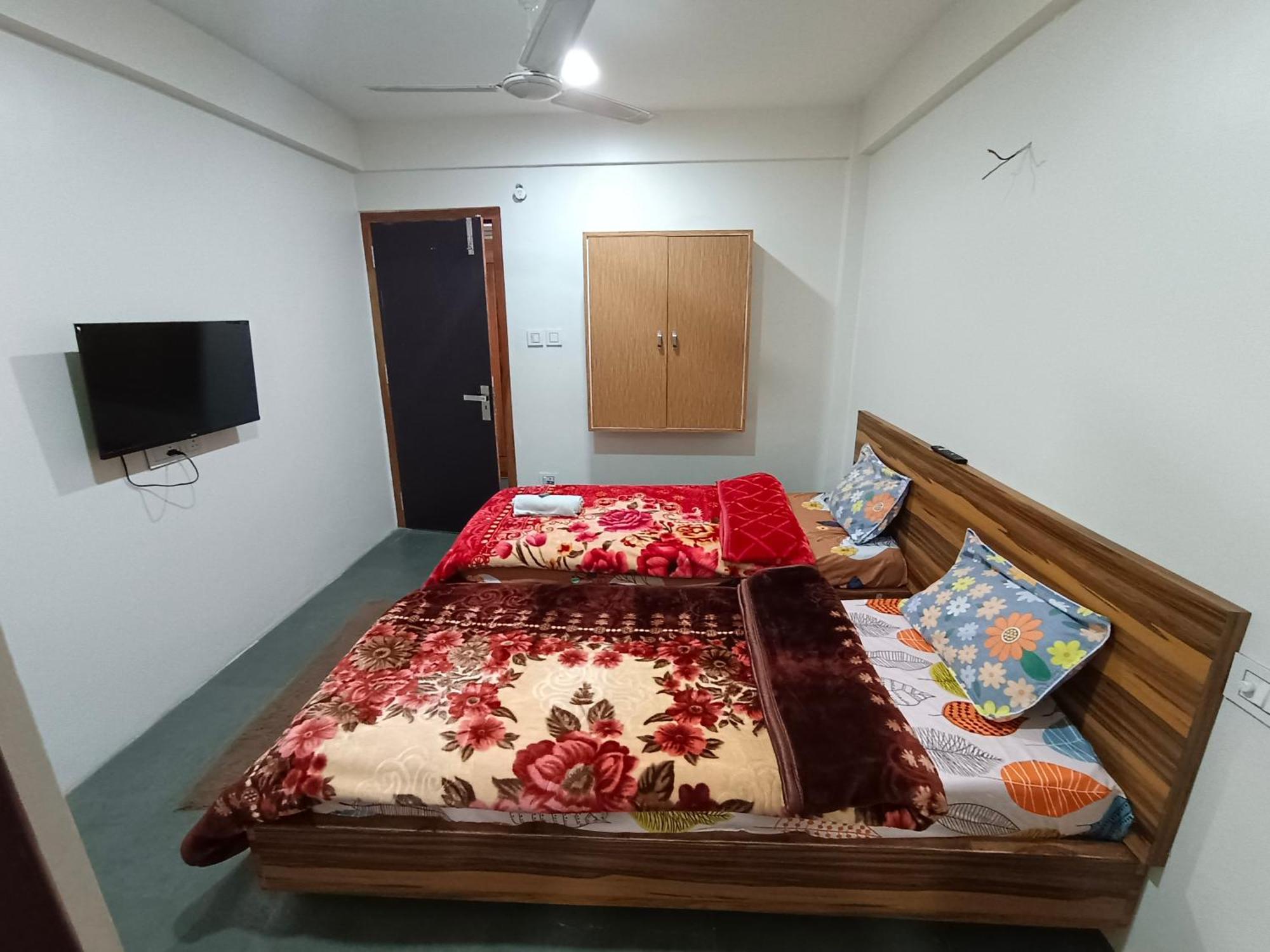 Shillong Perk Guest House Luaran gambar